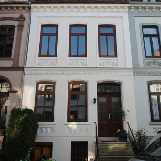 Wohnhaus Adlerstraße 18