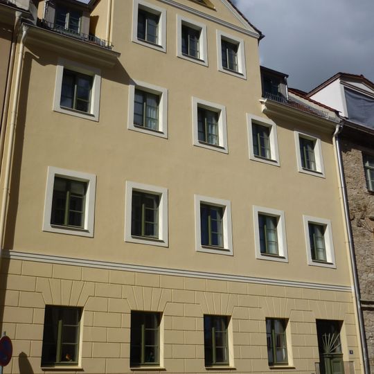 Wohnhaus in geschlossener Bebauung Obersteinweg 6