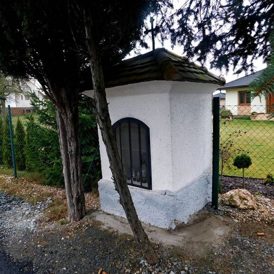 Výklenková kaple v Brzoticích