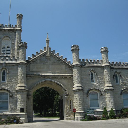 Entrance Gate and Office Building, Rosehill Cemetery