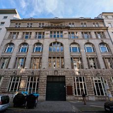 Wohn- und Geschäftshaus Krausenstraße 9 & 10