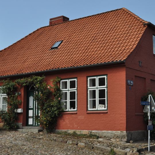 Wohnhaus Lübecker Straße 75