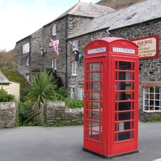 K6 Telephone Kiosk (Telephone No 272)