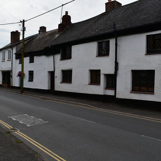 26 And 28, Fore Street