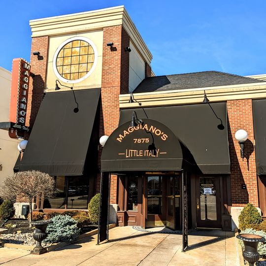 Maggiano’s Little Italy