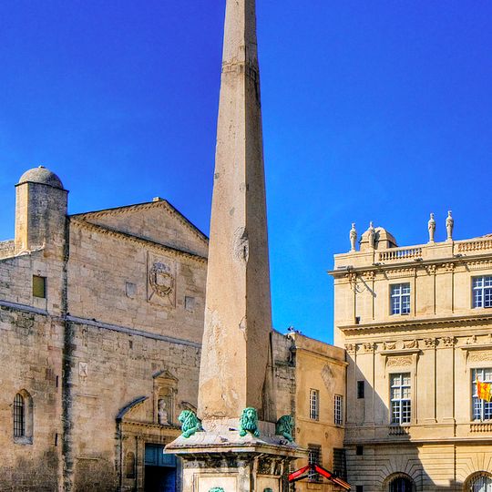 Obélisque d'Arles