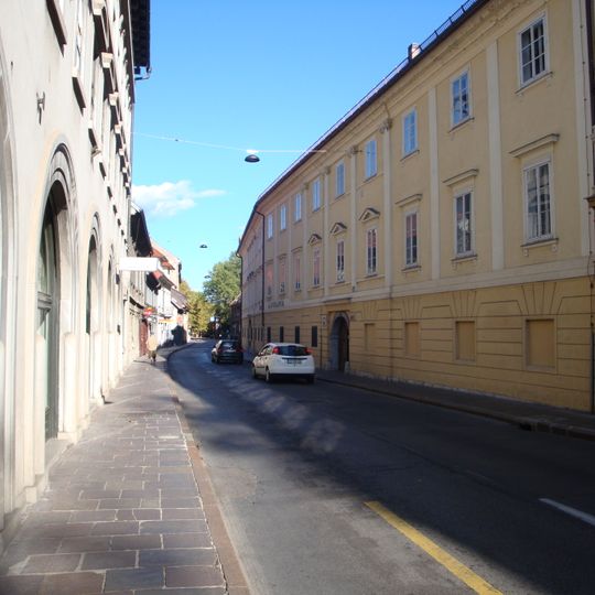 Stavbni niz Poljanska 3-11