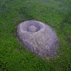 Patomskiy crater