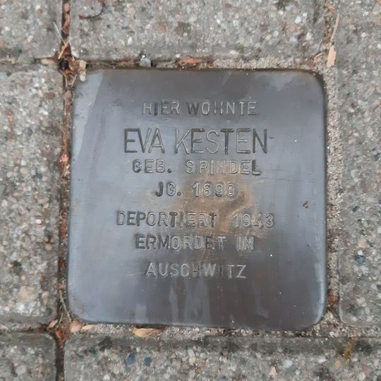 Stolperstein en memoria de Eva Kesten