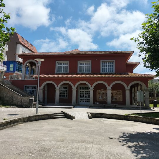 Biblioteca Pública Municipal de Bueu - D. Gonzalo Torrente Ballester