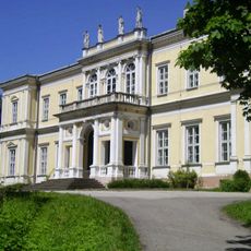 Ośrodek Dziedzictwa Kulturowego i Tradycji Rolnej Ponidzia - Pałac Wielopolskich