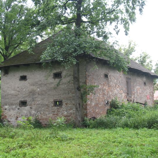 Granary in Branice