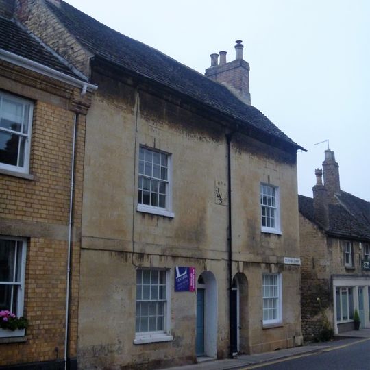 8 And 9, St Peter's Street