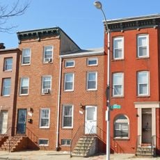 Hollins-Roundhouse Historic District