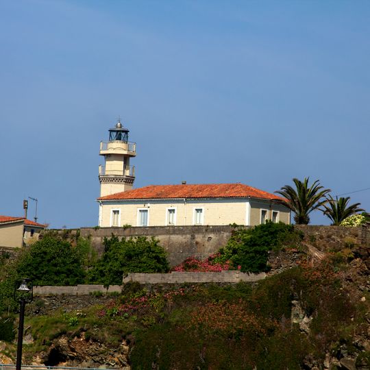 Faro de Cudillero