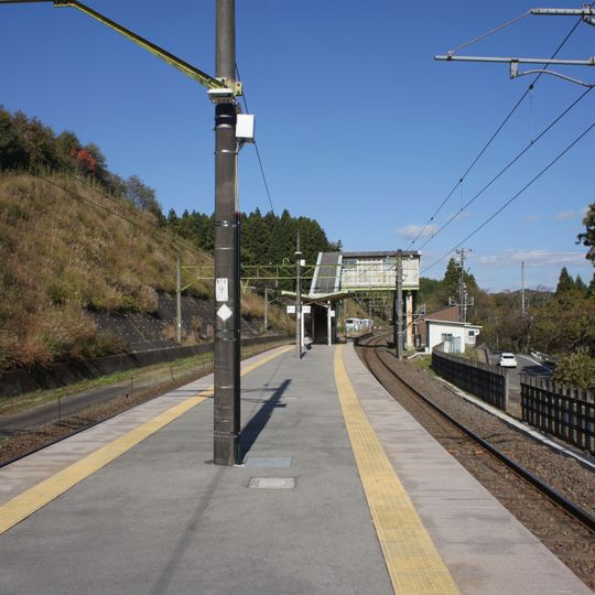 Toyohara Station