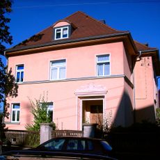 Villa mit Einfriedung Kühnstraße 2