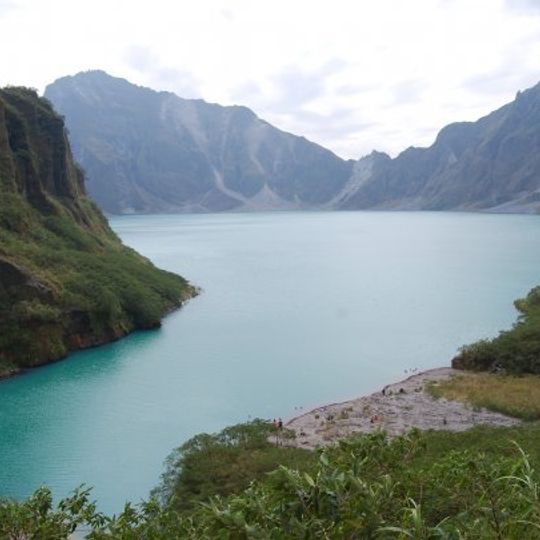 Lake Pinatubo