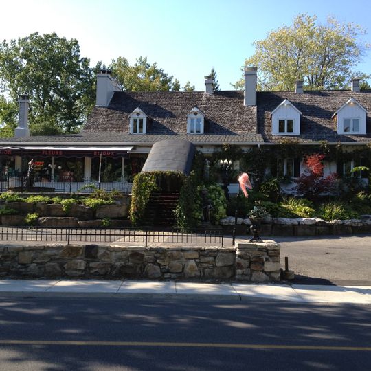 Site patrimonial de la Maison-Twin-Chimney
