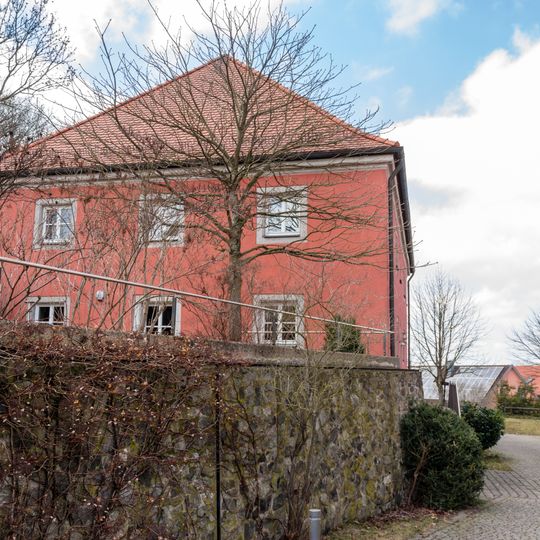 Ehem. Fronfeste, später Forsthaus, jetzt Jugendheim