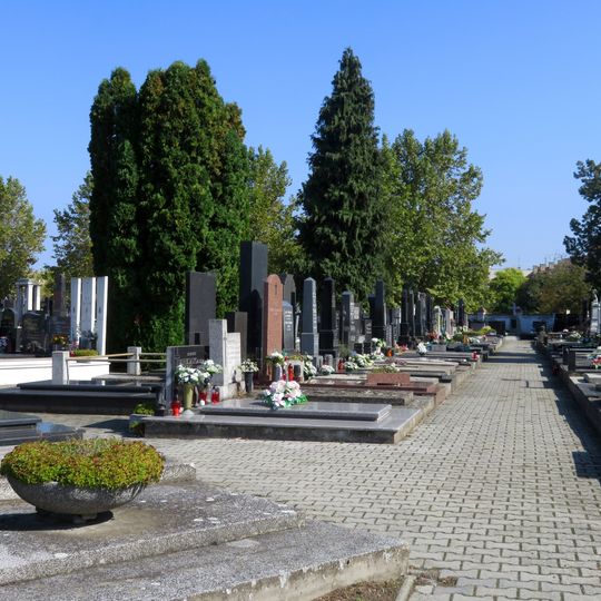 Saint Anne Cemetery