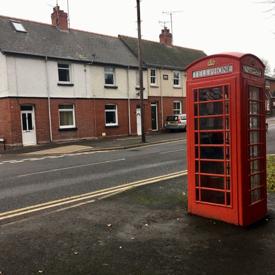 Telephone Call-box close to entrance to Linda Vista Gardens