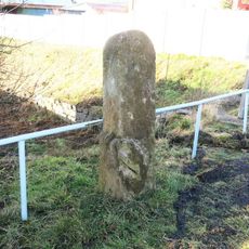 Milník na mostě přes Lideňský potok