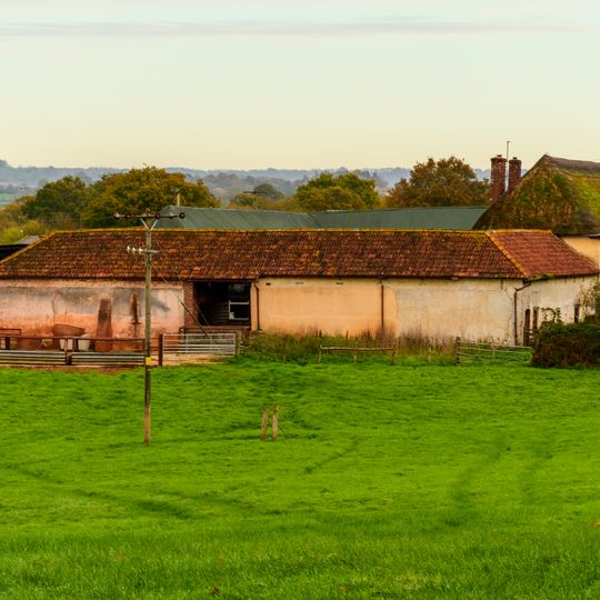 Linhay West Of Gateshayes Farmhouse