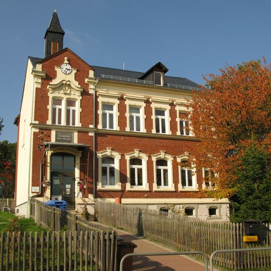 Thiergartener Schule Zum Burgteich 48