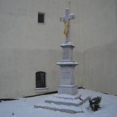 Boží muka u kostela sv. Michala v centru Rýmařova