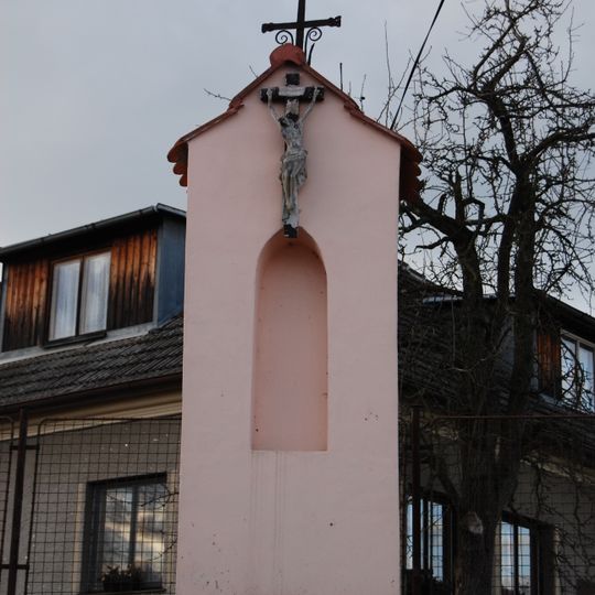 Kaplička v severní části vsi
