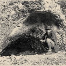 Farkas-kő Cave