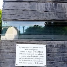 Commemorative plaque