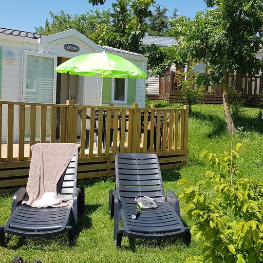 Camping Les Calquières