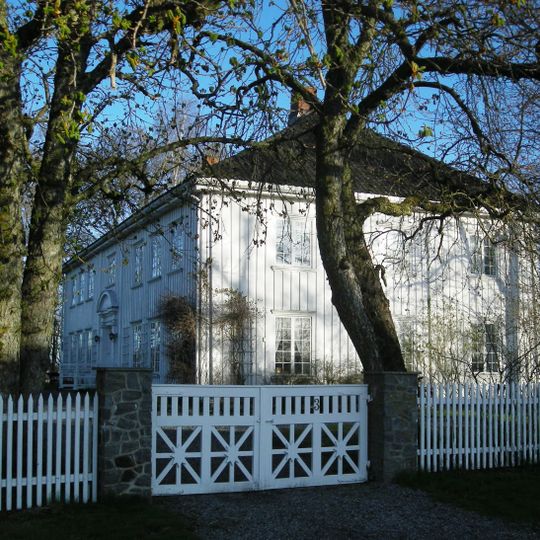 Kråkstad prestegård
