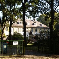 Ehem. Victor-Gollancz-Haus, ehem. Villa Dobbertin