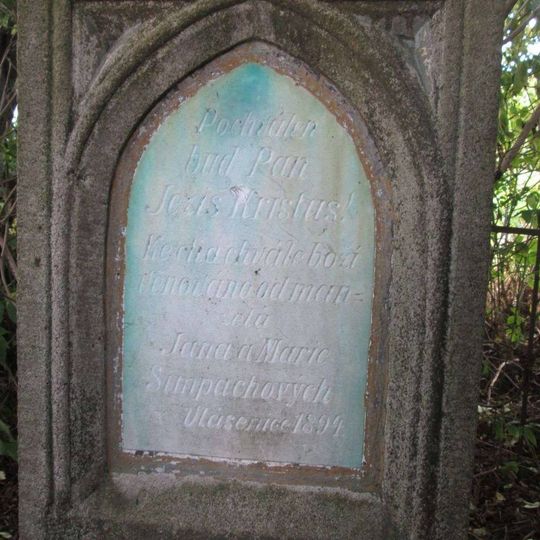 Kříž jihozápadně od Vlásenice