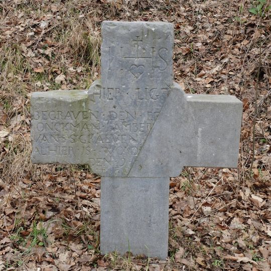 Moordkruis Uit de Plateel