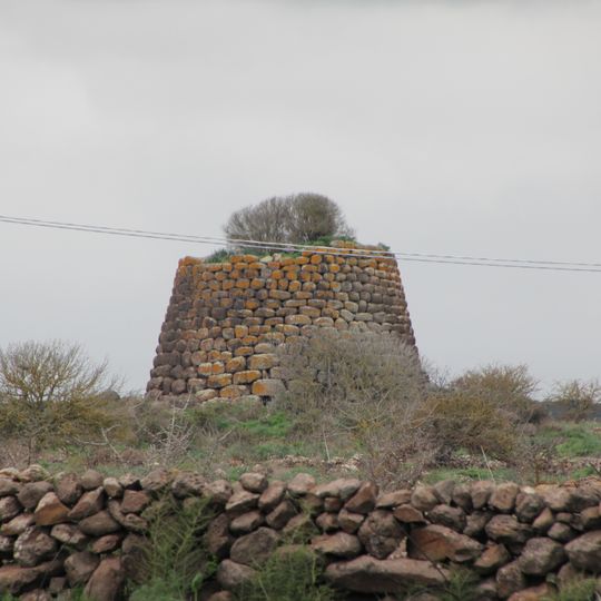 Nuraghe Serra