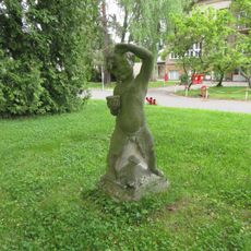 Socha v Šumperku v areálu nemocnice (3)