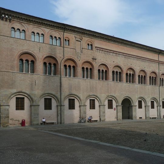 Palazzo vescovile