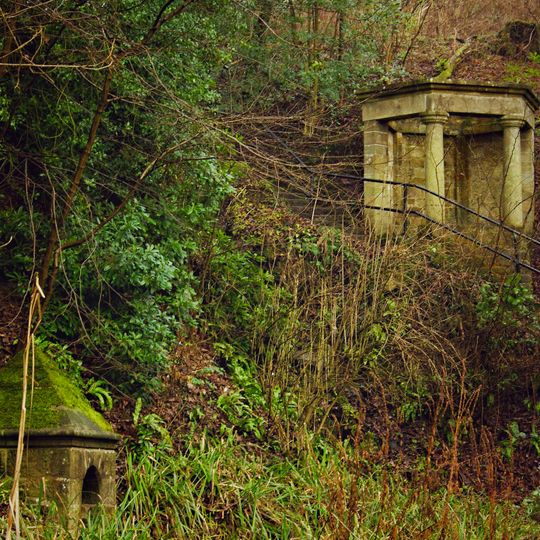 St Patrick's Well, Dalziel Park, Motherwell
