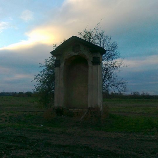 Kaple poutní cesty Stará Boleslav - Praha severně od ulice Mladoboleslavské v Praze - Kbelích