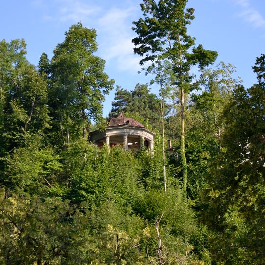 Gloriette am Zanzenberg