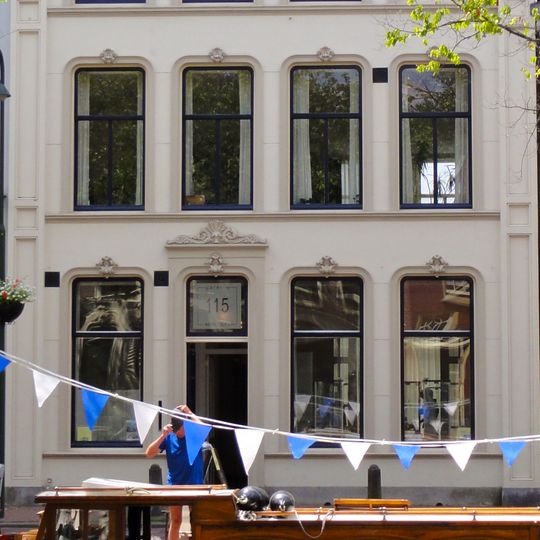 Hoge Gouwe 115, Gouda