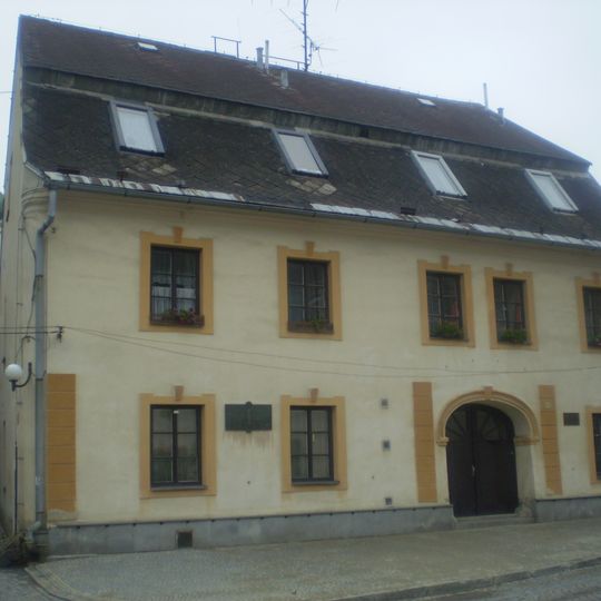 Náměstí Jana Karafiáta 71