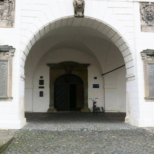 Pamětní desky padlým v 1. světové válce na radnici ve Velvarech