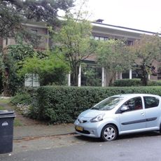 Dubbelwoning met schuurtjes