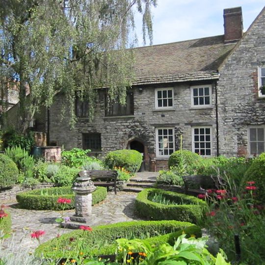 Scaplen's Court Museum