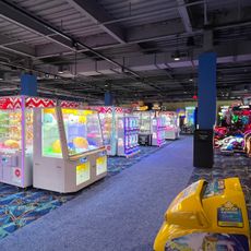 Round1 Bowling & Arcade Danbury Fair Mall